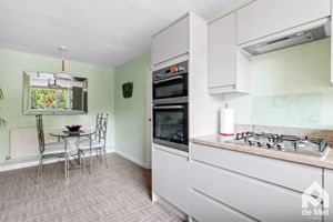 Photo 7- click for photo gallery